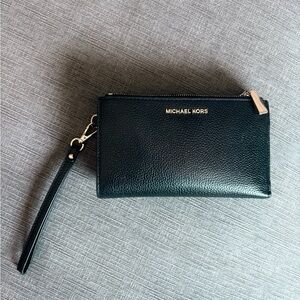 Michael Kors Black Jet Set Travel Double Zip Phone Wristlet Wallet Black Pebble